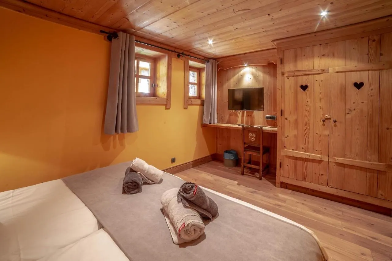 Chalet Les Trois Coeurs Meribel