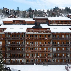 Pierre & Les Ravines Meribel